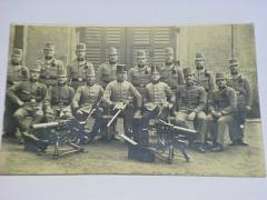Vojáci - kulomet - pohlednice