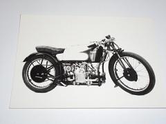Douglas - silniční závodní motocykl - fotografie