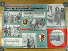 Vzorným výkonem dozorčí služby zabezpečuješ vysokou úroveň vnitřního pořádku a organizovanost života jednotky - plakát - 1977