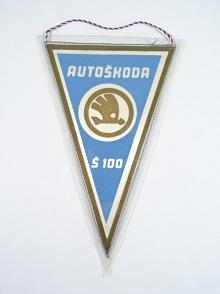 Auto Škoda - Mladá Boleslav - Š 100 - vlaječka