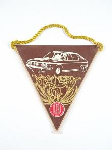 Tatra 613 - vlaječka