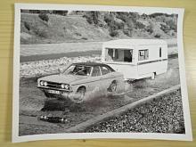 The International Caravan and Camping Exhibition in London - Caravans International Ltd. - Ford - 1970 - fotografie